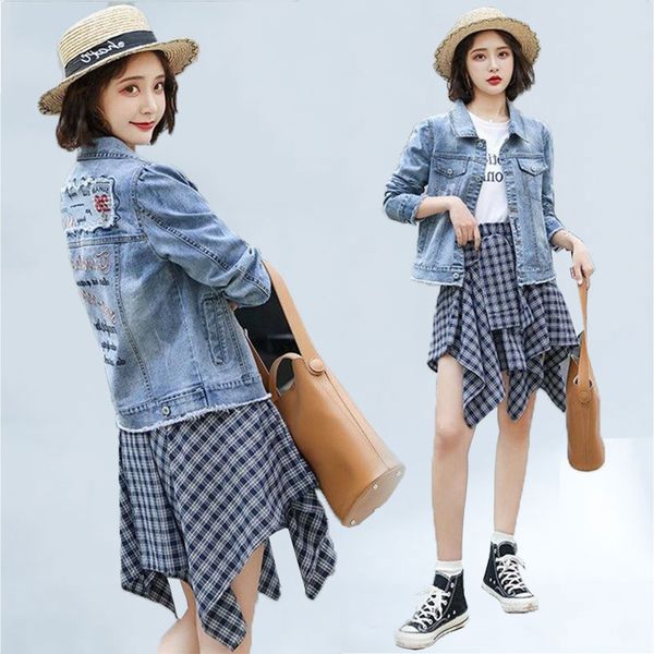 

women spring coat short denim jackets stylish letter embroidery coats girl student jacket casual woman jeans jacket plus size, Black;brown