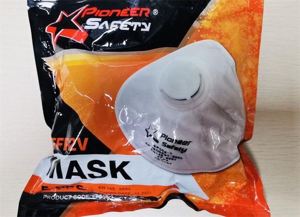 

pioneer ffp2v kn95 respiratory protection n95 mask ffp2 mask anti dusk protective masks 20 pcs = 1 pack