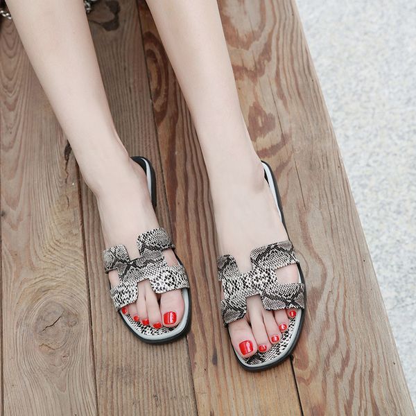 

classic slippers womens 2020 european station h slippers summer vacation beach seaside sandals women, Black