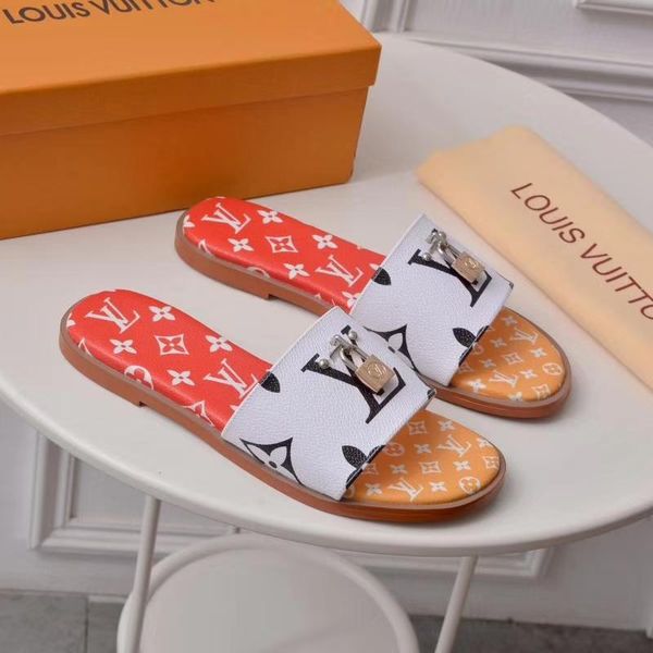 

the same style with high-end women's beach shoes sandals slippers home shoes triple fashion design platform retro women's shoe siz