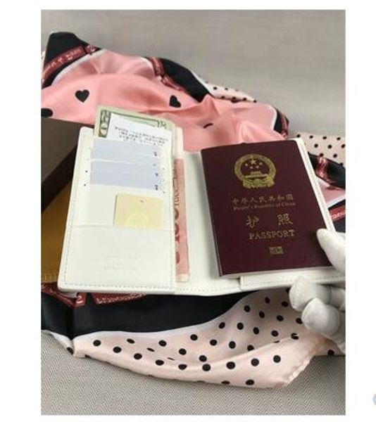 

Porta Cartões wanrui_st