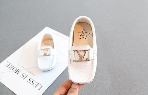 

BRAND fashion letter Children Peas New Boy Small PU British Wind leather Child loafers Soft bottom White toddler Casual shoes