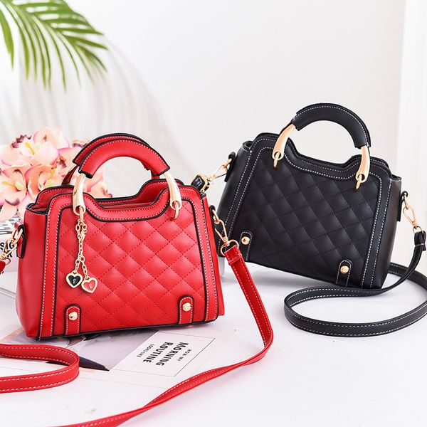 

2019 woman bag shell package autumn all-match tide ma'am diagonal package single shoulder leisure time