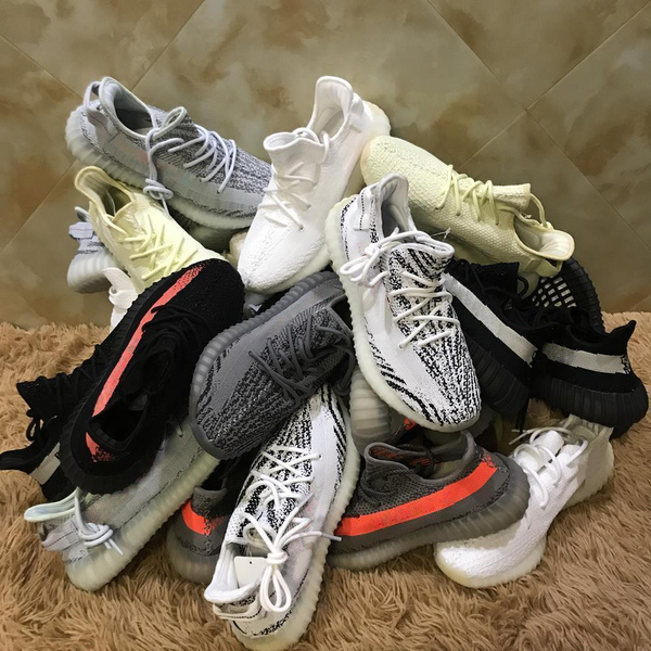 

box sneakers yeezy yeezys yezzy 350 men women running shoes static black bred cream white sesame kanye west v2 sports s0606#