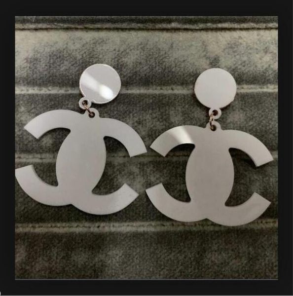 

new arrival luxurious hoop earrings 3 colors v letter stainless steel ear studs hip hop jewelry for women party gifts wholesale5, Golden;silver