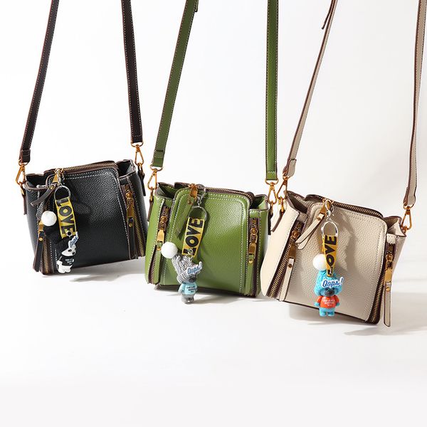 

super space 2020 summer new casual all-match shoulder bag female messenger bag lady hand