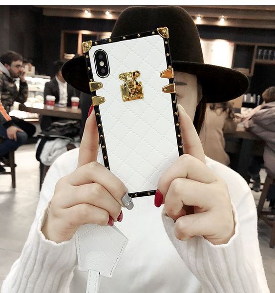 

new western style fashion case for iphone 11 pro xs max xr x 8 8plus cases luxury leather metal hard back cover for iphone7 6 6s plus