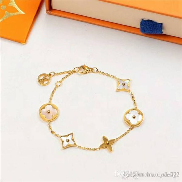 

2019 new fashionable men and women shell bracelet, classic new european and american titanium steel couple bracelet accessories wholesale, Black