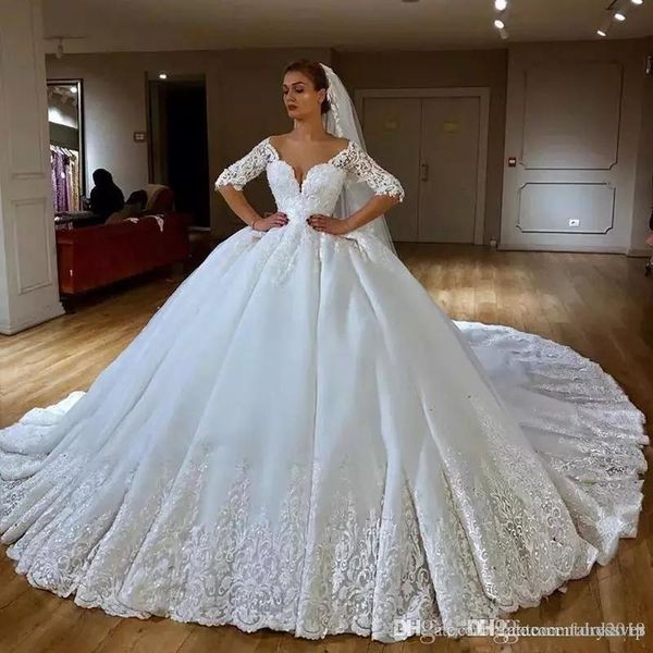 

2019 luxury lace ball gown wedding dresses v neck half sleeves bridal gowns with cathedral train plus size arabic wedding dress custom, White