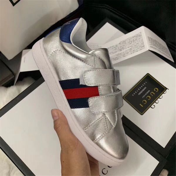 

Children Solid Color Casual Leather Shoes Boys Girls Shoes Fashion Sneakers Outdoor Sports Shoes For Kids 2019 Autumn