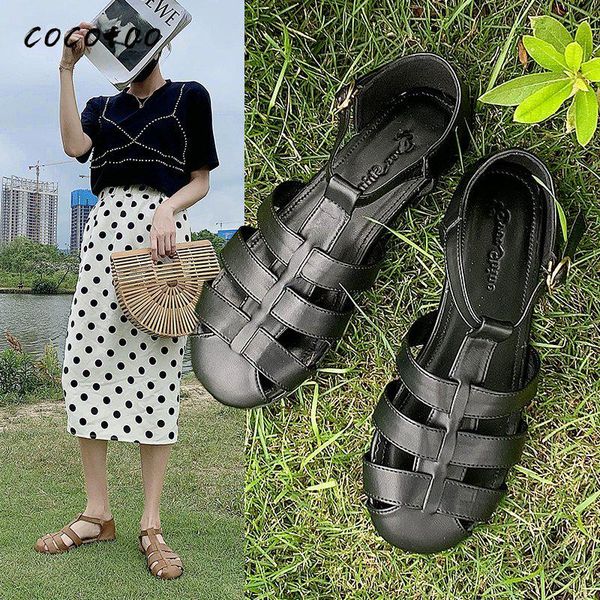 

2020 summer new korean version of the word buckle retro hollow round head woven roman shoes square heel sandals female, Black