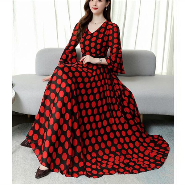 

2020 summer new elegant fashion wave point waist was thin and fashionable v-neck ruffle sleeve temperament long dress, Black;gray