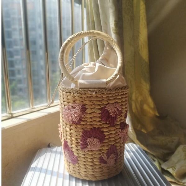 

japan style 2020 women flower straw bags quality circle ring bucket bags wholesale