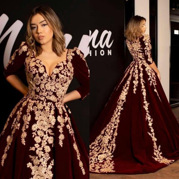 Caftano Caftano Velluto Bordeaux Abiti da ballo Abito da sera Mezza manica Oro Lusso Applique in pizzo Arabo Dubai Abaya Occasioni Abiti da celebrità