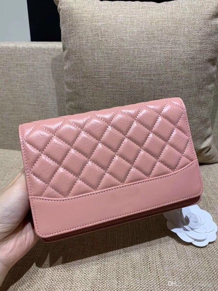 

2019 new lady woc facial-bag high-end custom quality designer crossbody bag with credit card clip and banknote zipper compartment