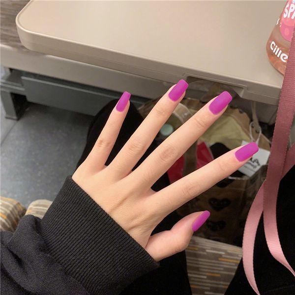 

24 pces gradient pink fake nail art piece false acrylic nail tips extension finger tools manicure, Red;gold