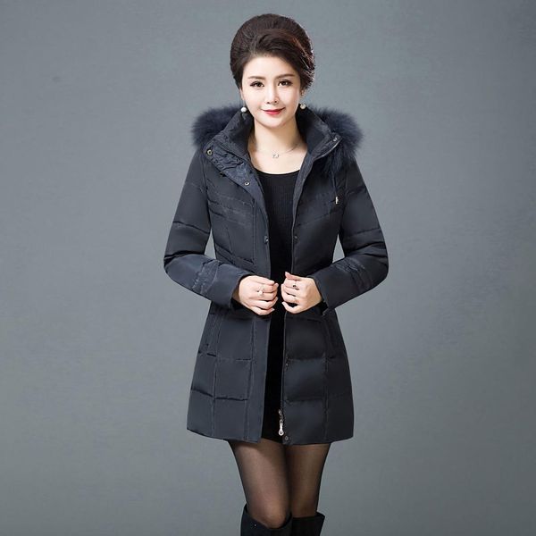 

middle-aged down jacket women's mid-length thick large size genuine fur collar mom down jacket winter coat, Black;white