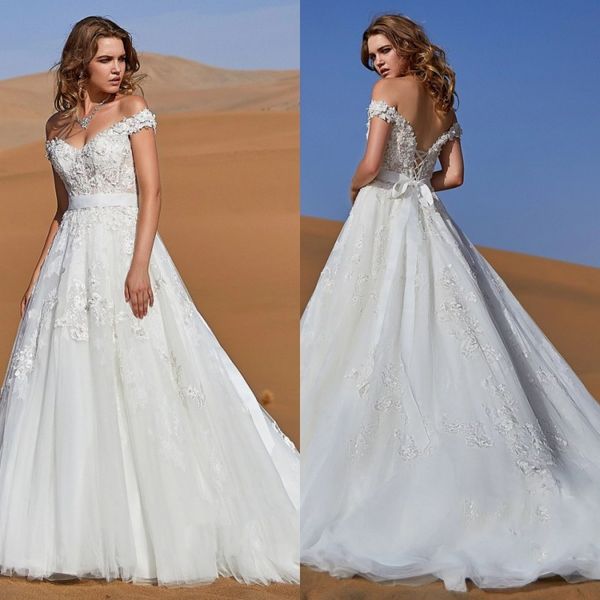 CocoMelody 2019 Abiti da sposa con spalle scoperte Appliques in pizzo Abiti da sposa bohémien Abito da sposa senza schienale Sweep Train A-Line abito da sposa robe de mari￩e