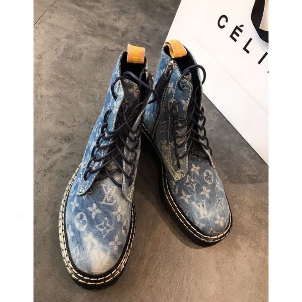 

fashion ladies short boots ladies casual boots autumn and winter washing cowboy martin boots 111701, Black