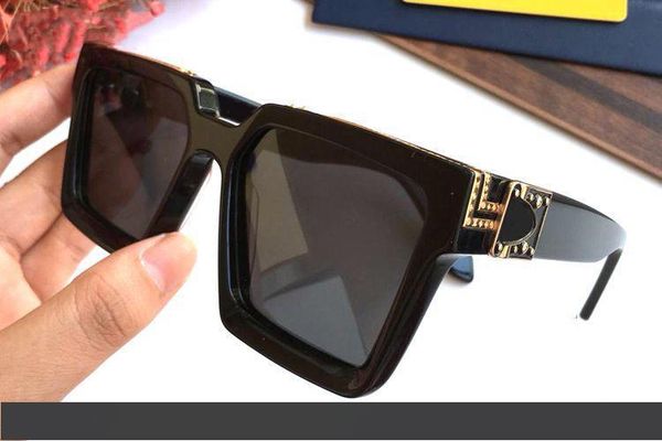 

Ѭоконе миллионеѬ квадѬане олнезаине оки полнй кадѬ аѬинне дизайн, White;black