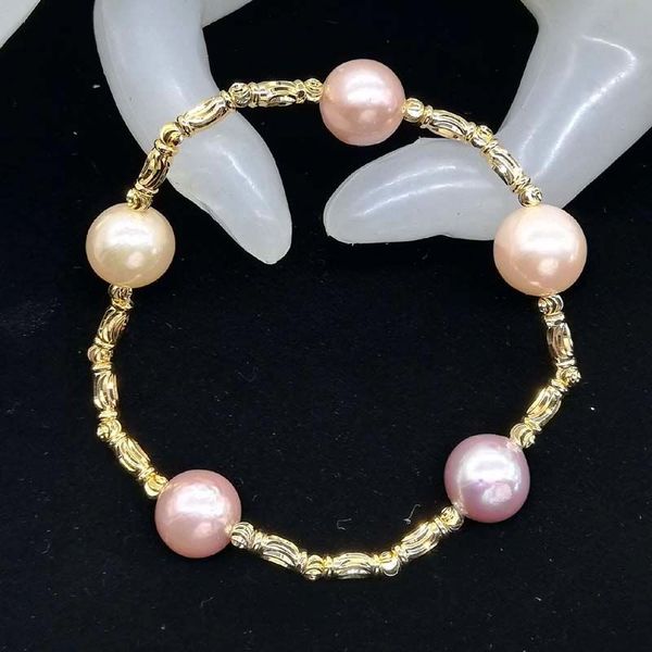 

10-11mm near round natural freshwater pearl elastic bracelet, Black