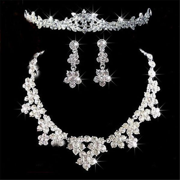 

Romantic Crystal Three Pieces Jewelry Sets Flowers Bridal Jewelry Set Bride Necklace Earring Crown Tiaras Wedding Party Accessories