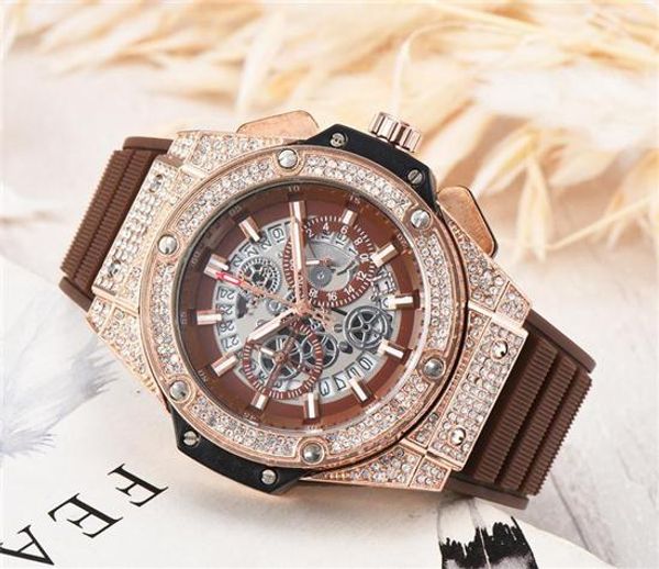 

Мужская мода Большой циферблат кварцевые часы Luxury Мужская Полнофункциональная к