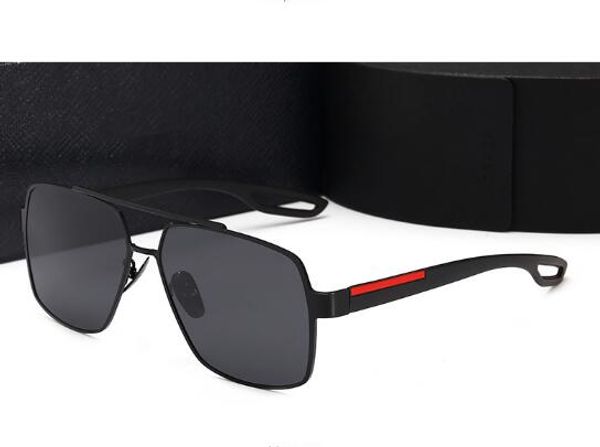 

the latest korean version of large frame polarized sunglasses, White;black