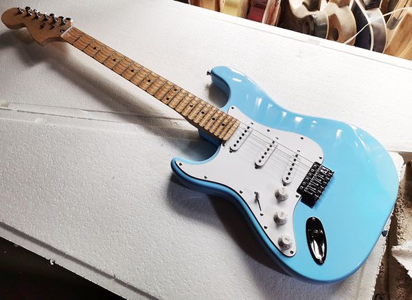 Guitarra elétrica esquerda HandedLight azul com Scalloped bordo Fretboard, Branco Pickguard, Scalloped bordo Braço de Viola, pode ser personalizado como Request
