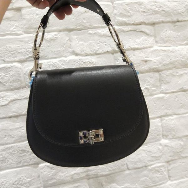 

charm2019 joker woman bag concise chain small circle rivet hand bill of lading shoulder genuine leather saddle package tide