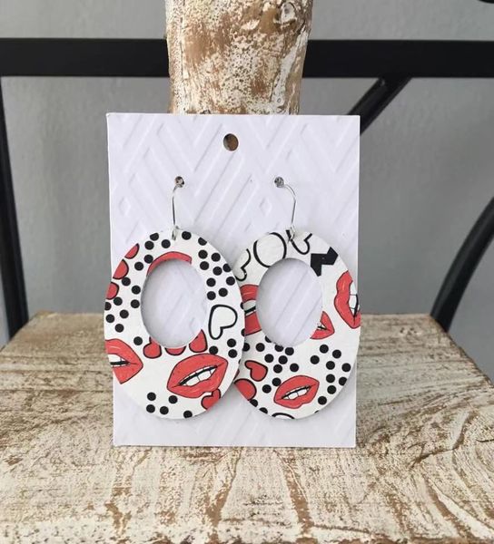 

custom new red lips love heart printed faux leather earrings lovers style spots hollow valentine's day teardrop earrings, Silver