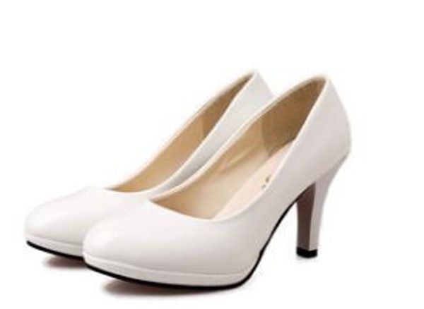 

2020 spring and summer new formal women's shoes middle heel round head work sheet shoes high heel patent leather, Black