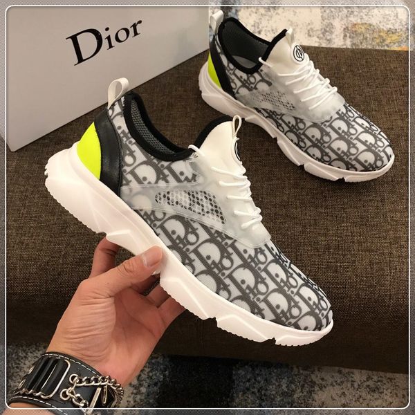 

New men 039 port hoe rubber oft bottom breathable men 039 outdoor travel kateboard hoe one generation with original box