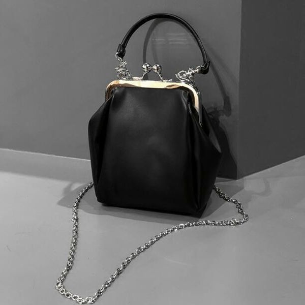 

vintage fashion women's clip handbag vintage female simple style handbag cute casual shoulder messenger clip bag