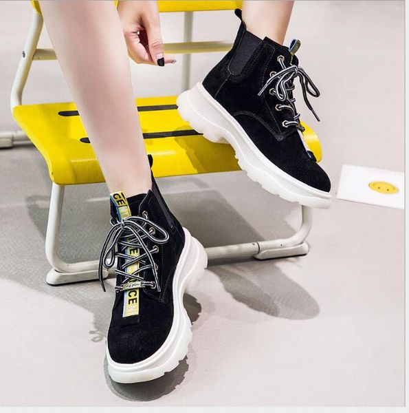 

2020 new british wind suction film bottom shoes real leather casual boots for women, Black
