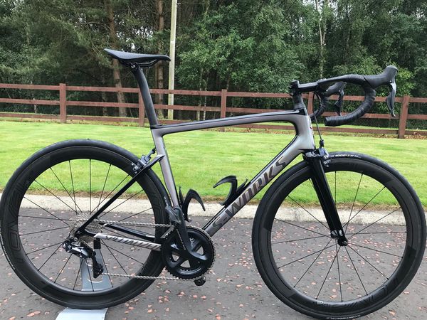 

Chameleon painting l6 copmplete bike full bicycle carbon road frame with r8010 group et 50mm carbon wheel a271 hub x012 hipping
