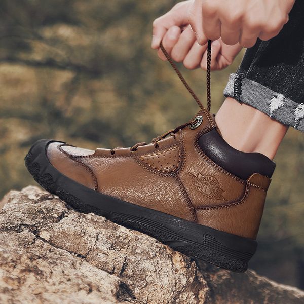 

2019 new men's shoes 100% genuine leather casual shoes winter outdoor boots autumn work lace-up snow, Black