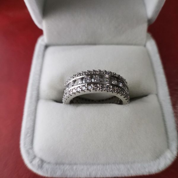 

2021 latest ladies diamond ring full crystal 925 sterling silver rings woman married by luxury designer jewelry contains high-end gift box