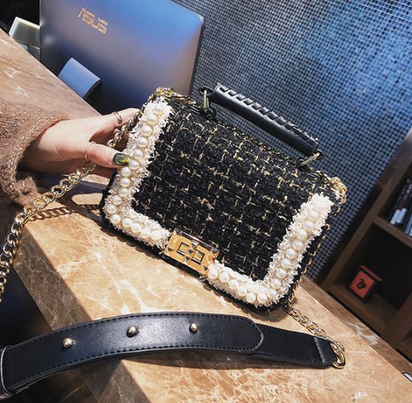 

дизайнер новых женщин цепи простой сумка перл тенденция большой емкости сумка леди зима шерстяная сумка / / 3