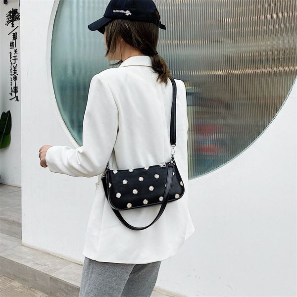 

fashion tote bags leather small daisies shoulder bag luxury handbags women bags messenger bag female purse subaxillary