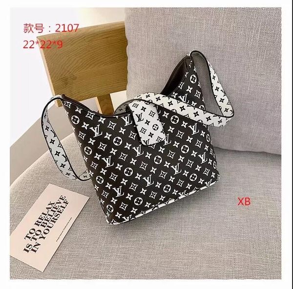 

2020 женин бѬенд ђмки Ѭоконе дам pu кожане ђмки извен дизайнеѬов бѬенда