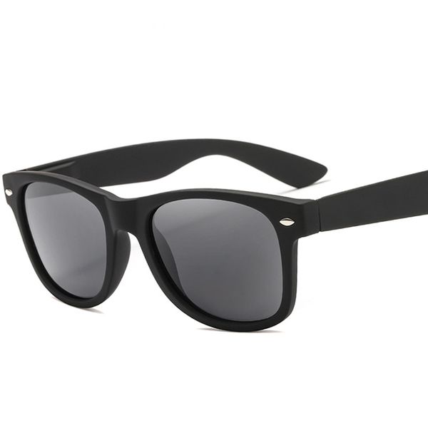 

sunglasses 2140 classic hd polarized colorful retro sun glasses driving mirror elastic hinge paint uv400 gafas de sol, White;black
