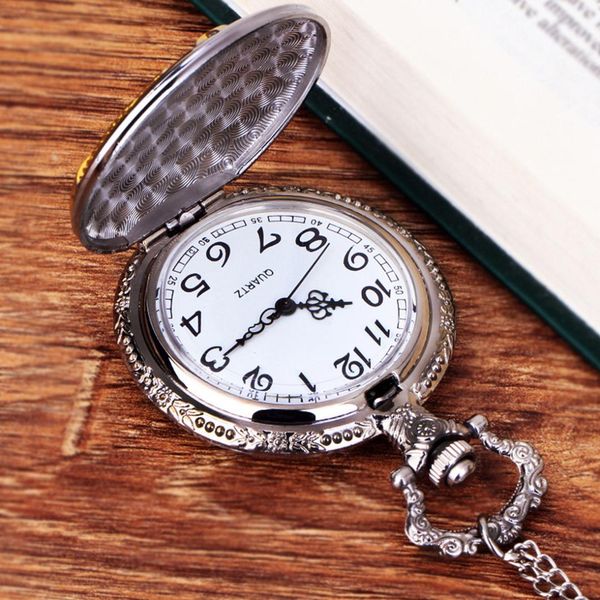 

2019 communism men women vintage emblem soviet badges sickle hammer russia army pocket watch gold necklace pendant chain clock, Slivery;golden