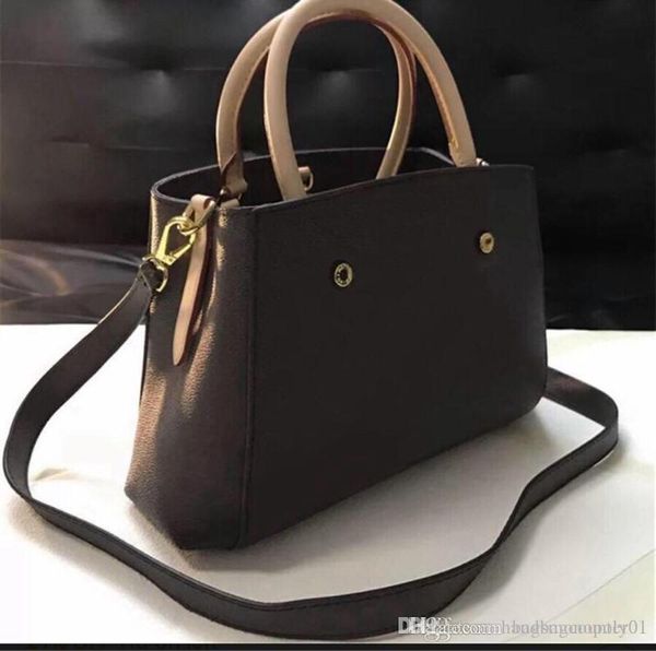 

louis vuitton дизайнеѬкие Ѭоконе ђмки наплене ђмки клаиекий ил messenger же