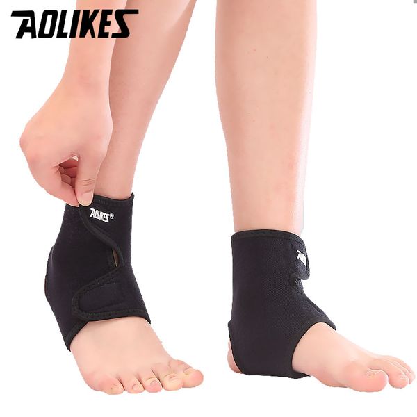 

aolikes 1 pair sport football breathable ankle brace protector adjustable ankle support pad protection elastic brace guard, Blue;black