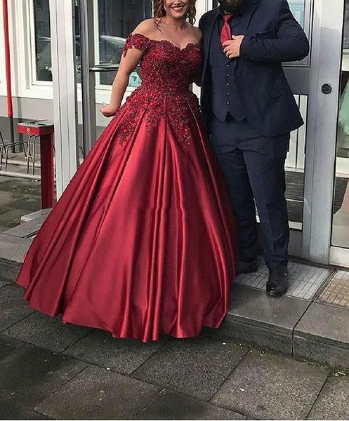 

burgundy formal evening dresses off shoulder appliques beads pleats a line sweep train satin arabic prom party gowns plus s, White;black