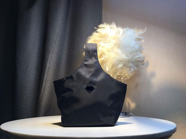 

designer luxury handbag purse pada women fashion totes canvas material paa 2019 new usa style fashion totes bucket bag