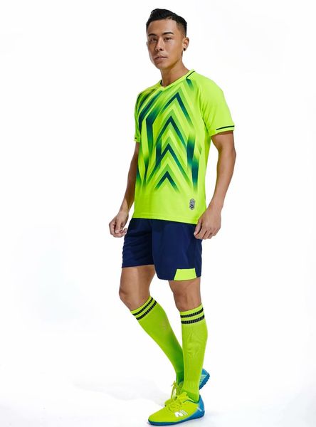 

2019 men training football sets with shorts uniforms reversible football jerseys for that home and away look kits sports b01-17, Black;red