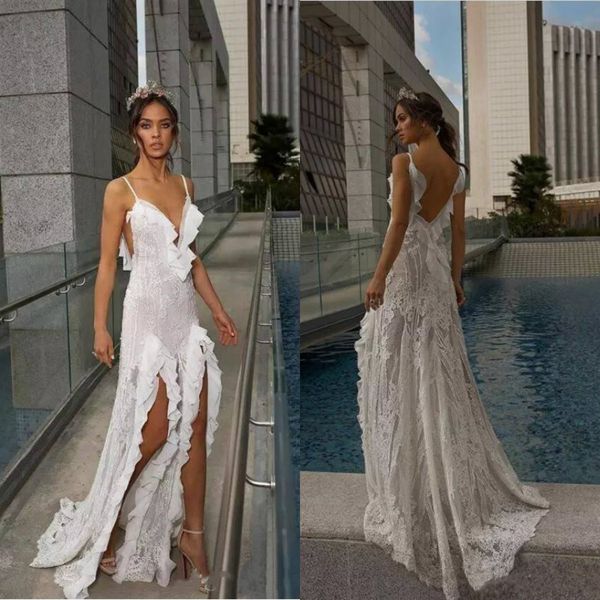 

джули вино 2019 свадебные платья кружева бисер сексуальная сторона сплит спагетти оборками спинки boho свадебные платья богемной линии пляж, White