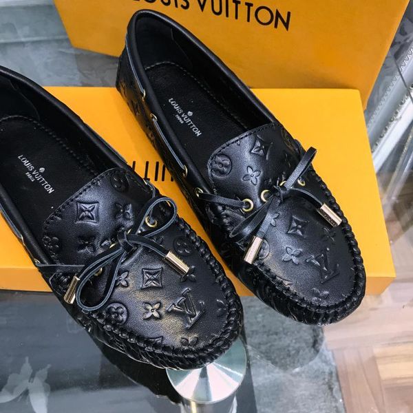 

New real leather ladie ca ual fitne fa hion comfortable fi herman flat ca ual hoe port hoe pea hoe